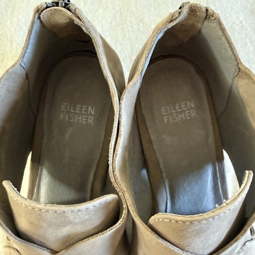 Eileen Fisher Women's Taupe Suede Crisscross Minimalist Ankle Booties 8.5 - Picture 12 of 12